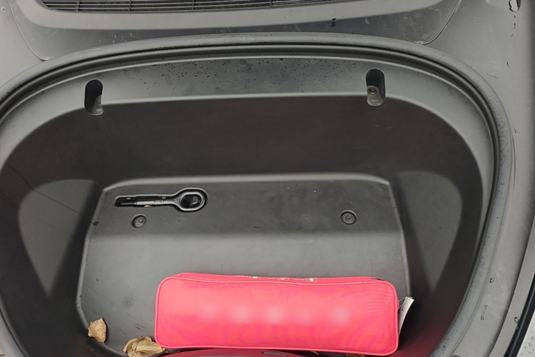 Tesla Model 3 2020 car image #20