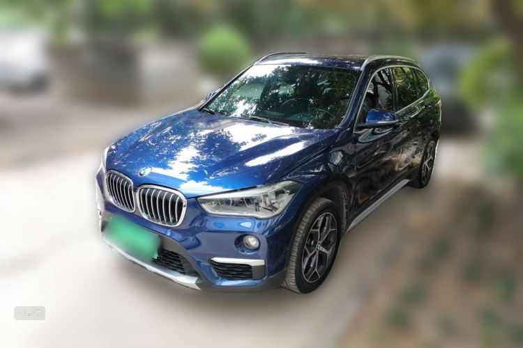 BMW X1 2019 #2 BMW X1 2019 car image #2