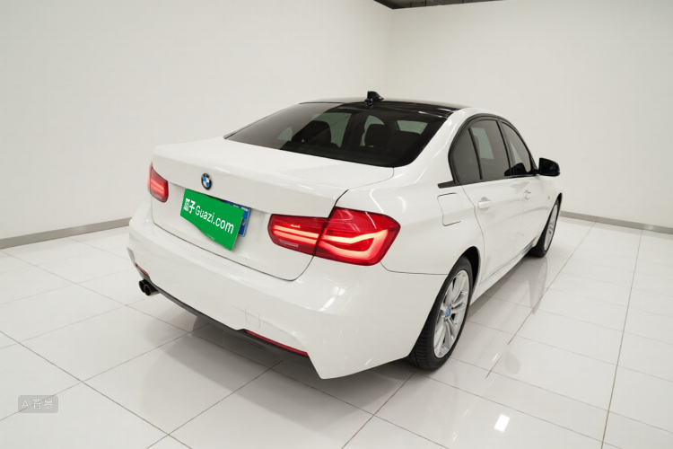 BMW 3 Series 2017 car image #7