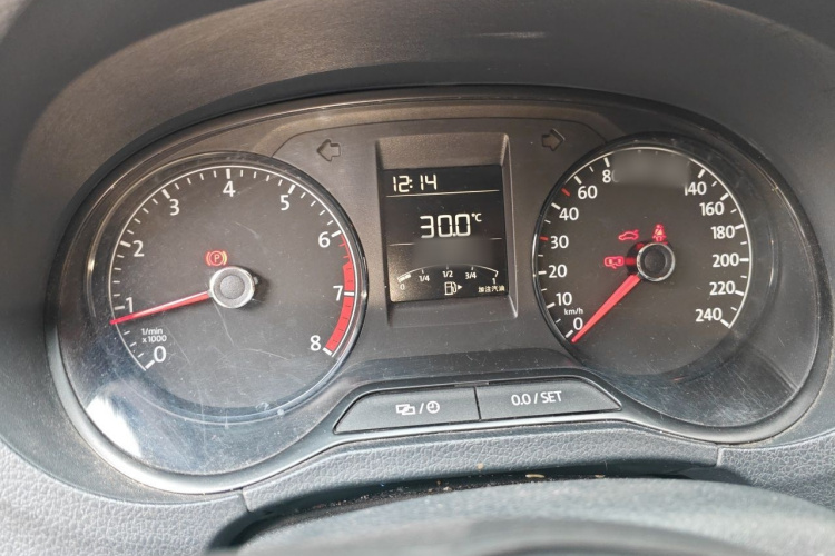 Volkswagen Polo 2017 #16 Volkswagen Polo 2017 car image #16