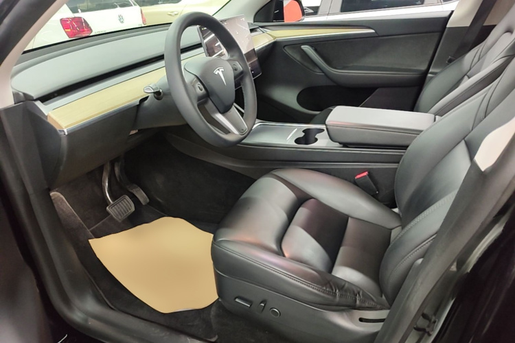 Tesla Model Y 2022 #15 Tesla Model Y 2022 immagine di auto #15