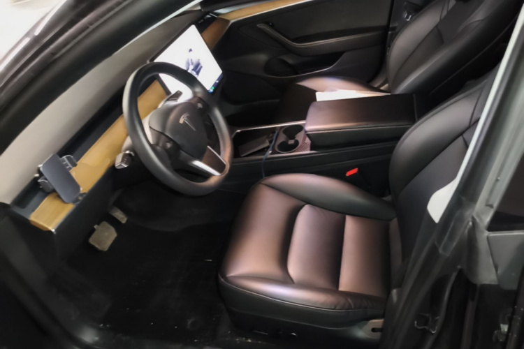 Tesla Model 3 2023 #15 Tesla Model 3 2023 car image #15