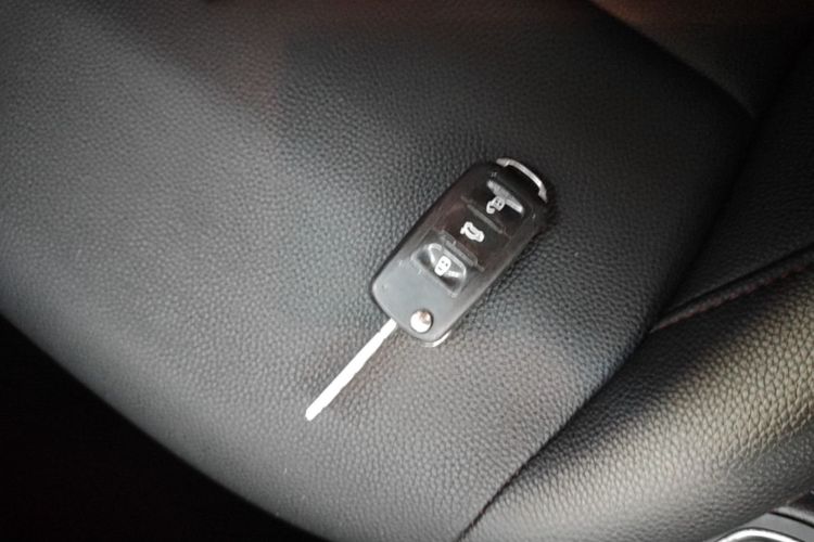 Volkswagen Bora 2016 #9 Volkswagen Bora 2016 car image #9