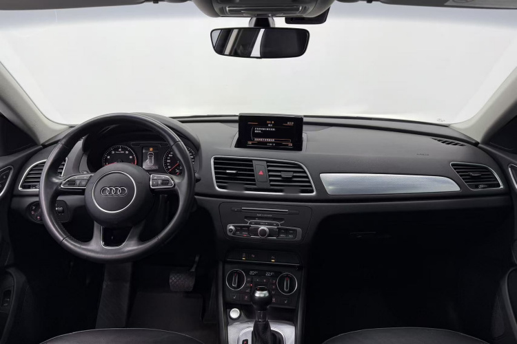 Audi Q3 2016 #10 Audi Q3 2016 immagine di auto #10