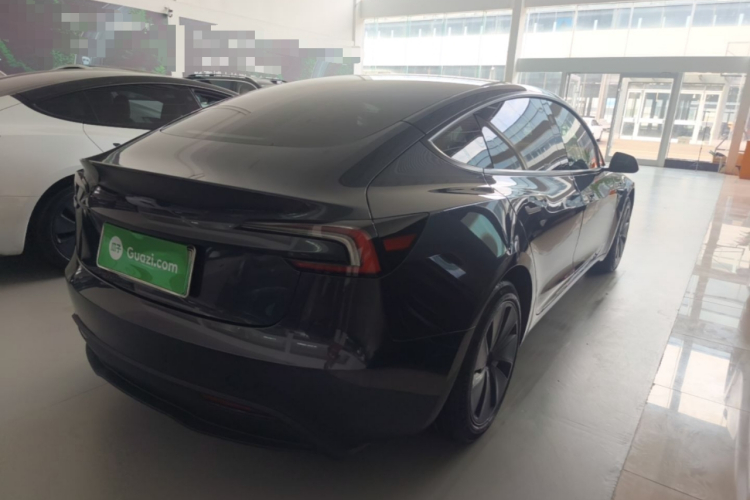 Tesla Model 3 2024 #7 Tesla Model 3 2024 immagine di auto #7