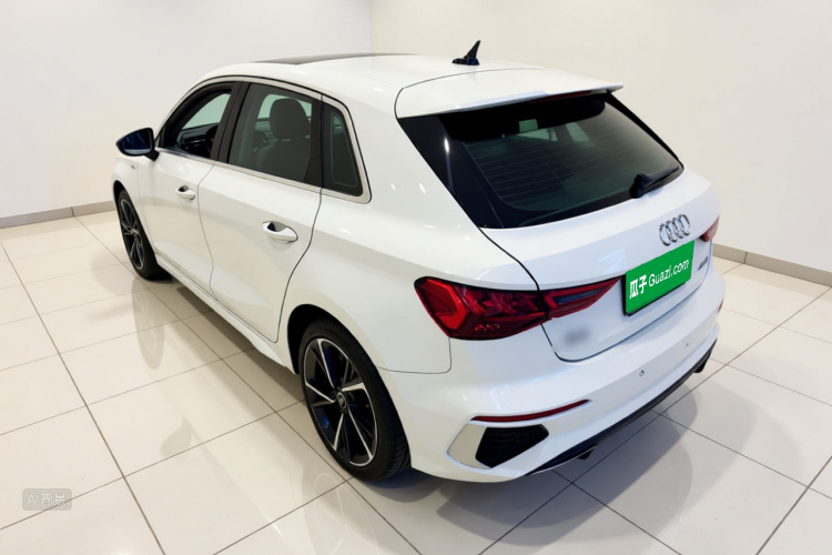Audi A3 2024 car image #5