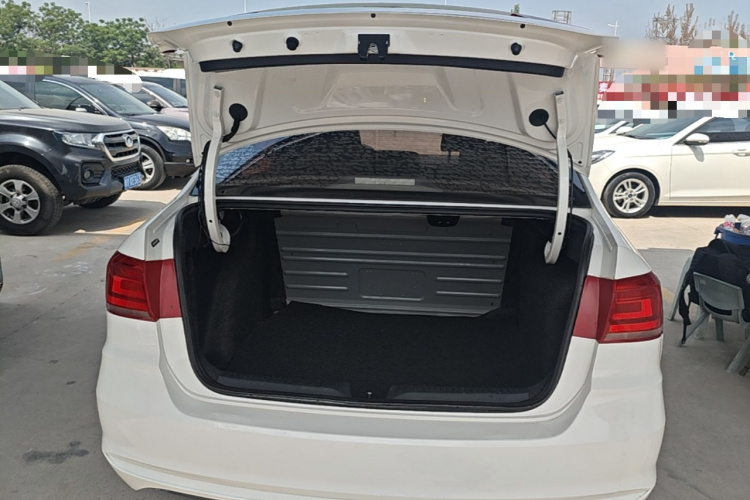 Volkswagen Santana 2019 #19 Volkswagen Santana 2019 car image #19
