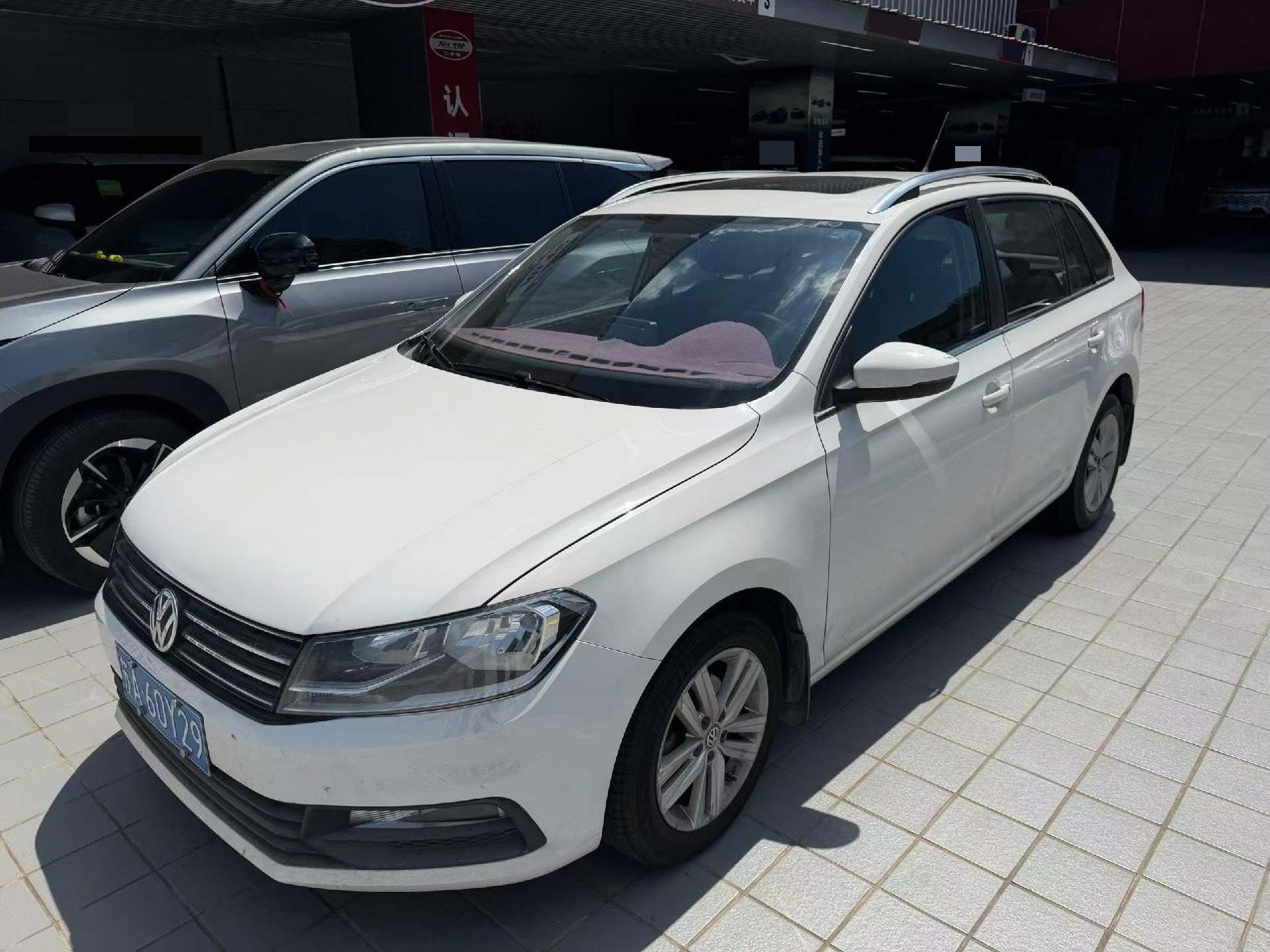 Volkswagen Santana 2016 car image 