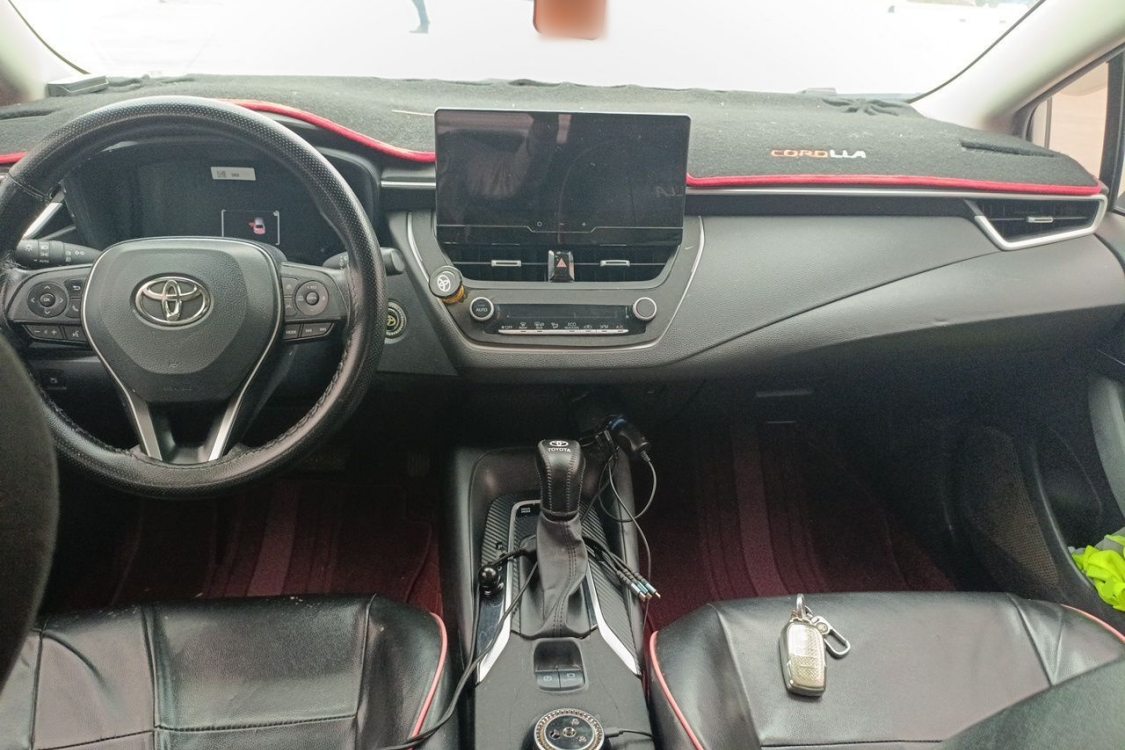 Toyota Corolla 2023 immagine di auto #23