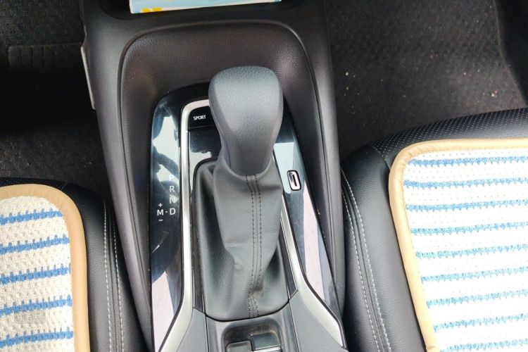 Toyota Corolla 2020 car image #16