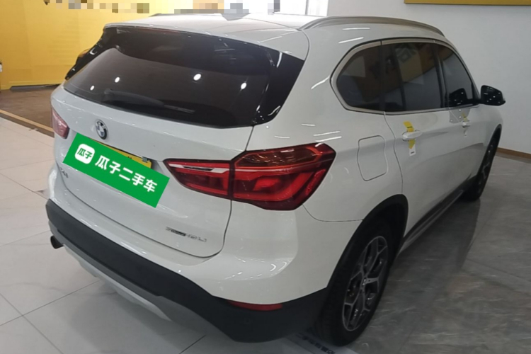 BMW X1 2019 #5 BMW X1 2019 car image #5
