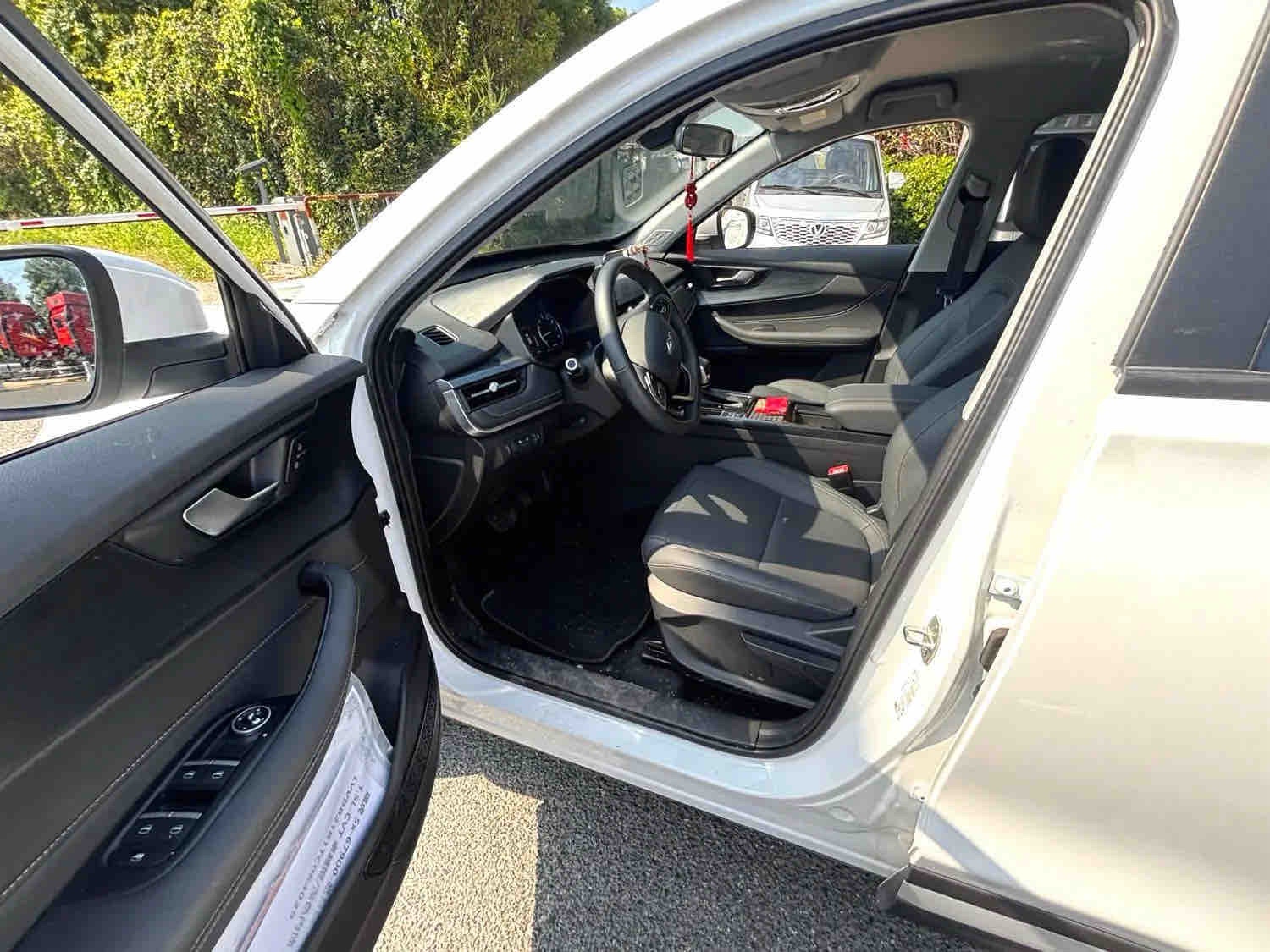Chery Tiggo 5x 2025 #3 Chery Tiggo 5x 2025 car image #3