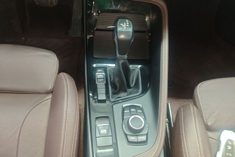 BMW X1 2018 #14 BMW X1 2018 car image #14