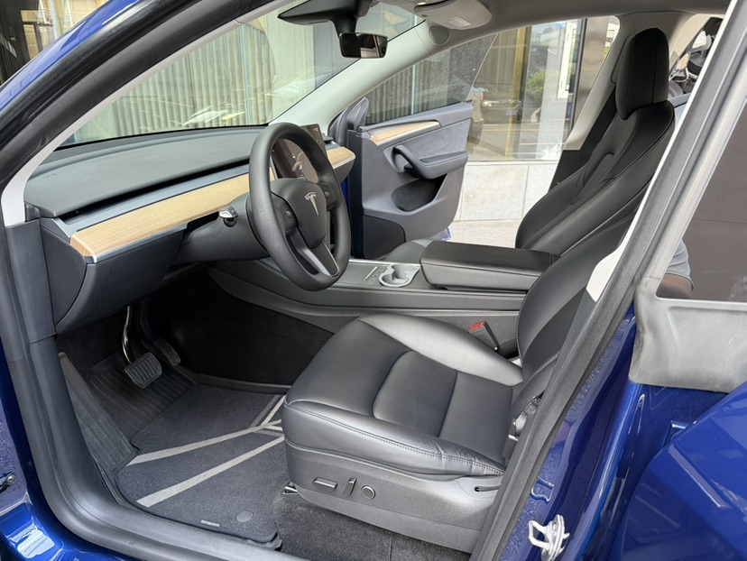 Tesla Model Y 2022 #4 Tesla Model Y 2022 immagine di auto #4