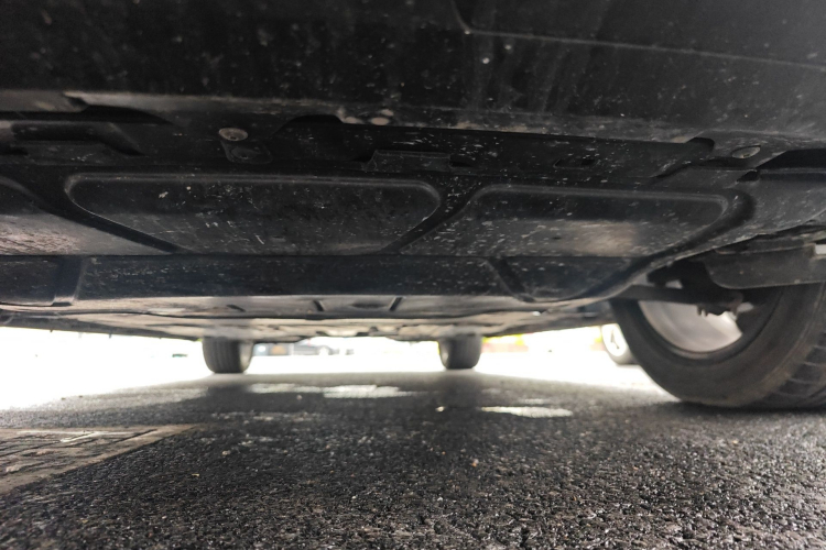 Volkswagen Tharu 2022 imagen de coche #30