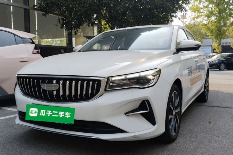 GEELY Emgrand 2025 #2 GEELY Emgrand 2025 car image #2