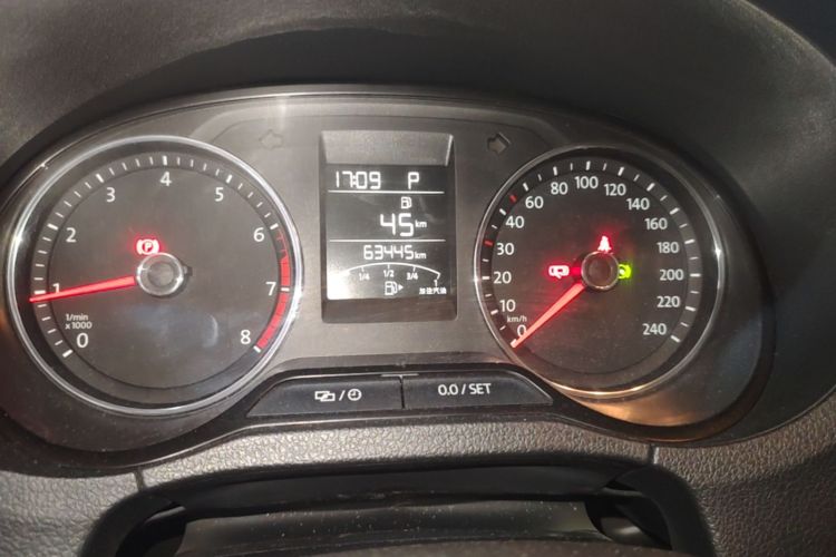 Volkswagen Polo 2016 #12 Volkswagen Polo 2016 car image #12