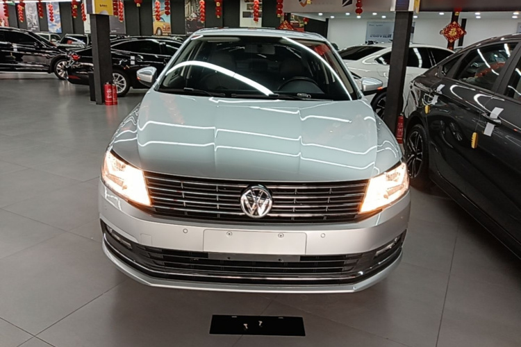 Volkswagen Lavida 2018 #3 Volkswagen Lavida 2018 car image #3
