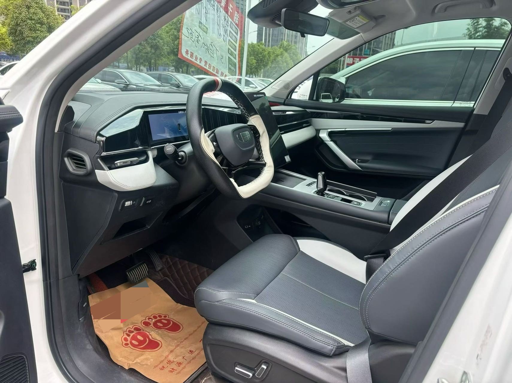 GEELY Boyue L 2024 #4 GEELY Boyue L 2024 изображение автомобиля #4