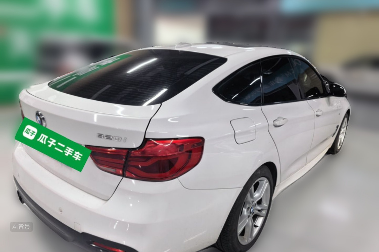 BMW 3 Series GT 2019 imagem de carro #7