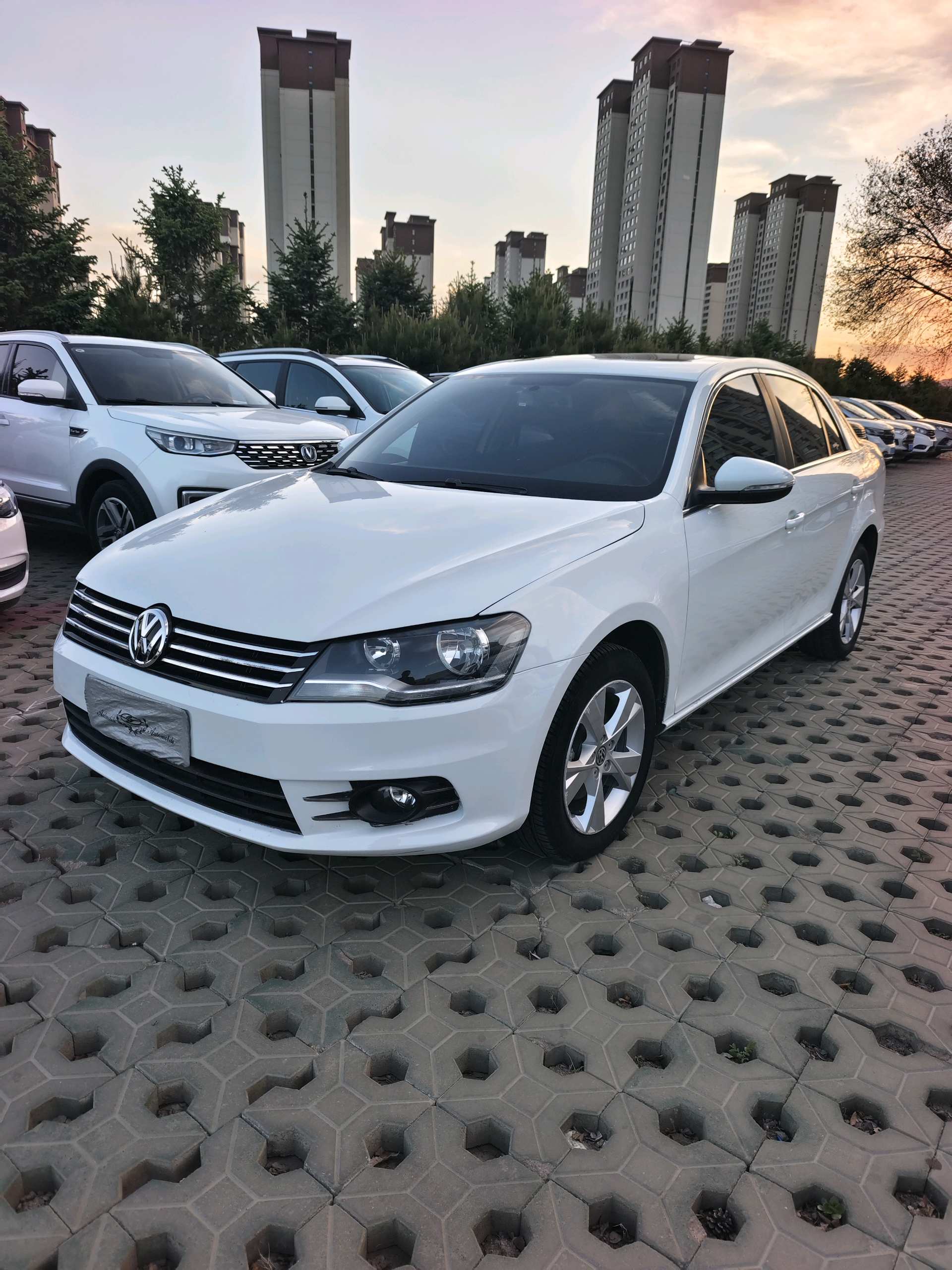 Volkswagen Bora 2014 Volkswagen Bora 2014 car image