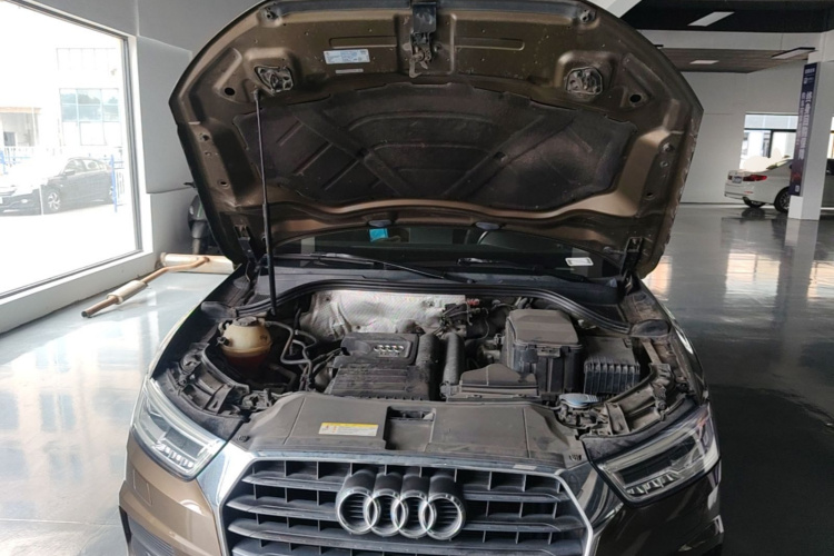 Audi Q3 2019 #20 Audi Q3 2019 car image #20