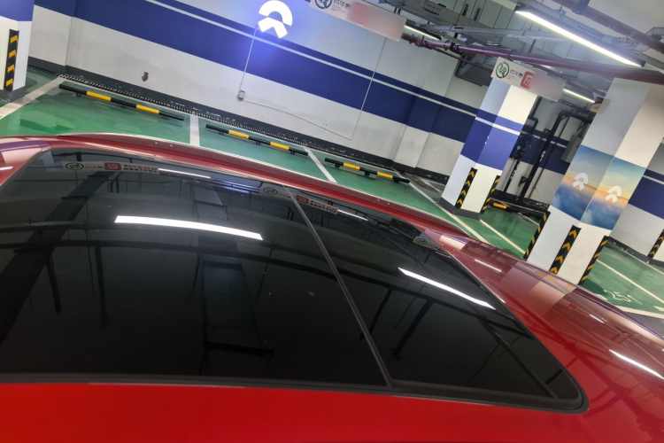 Audi Q3 2017 car image #24