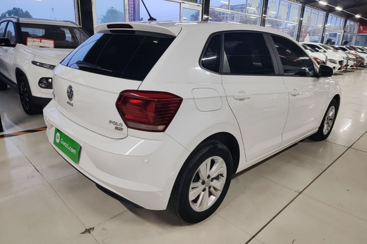 Volkswagen Polo 2021 car image #7