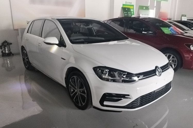 Volkswagen Golf 2020 #4 Volkswagen Golf 2020 car image #4