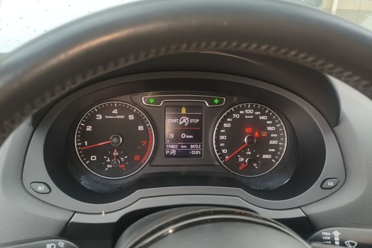 Audi Q3 2016 #12 Audi Q3 2016 car image #12