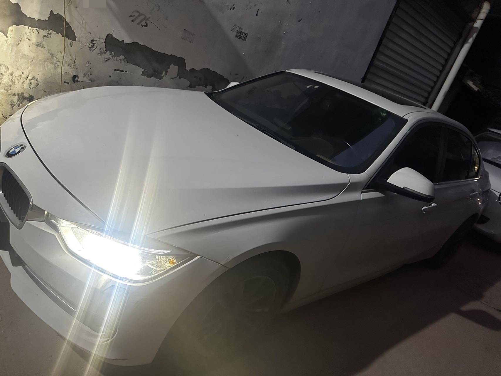 BMW 3 Series 2015 BMW 3 Series 2015 car image