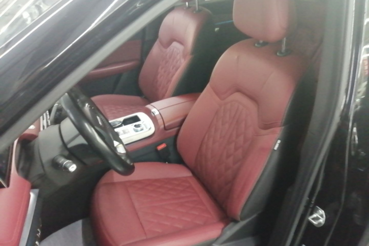 Jetour X70 PLUS 2023 car image #15