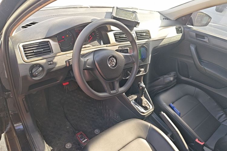 Volkswagen Santana 2021 изображение автомобиля #10
