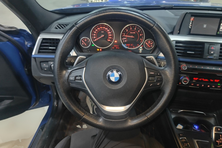 BMW 3 Series 2017 #11 BMW 3 Series 2017 car image #11