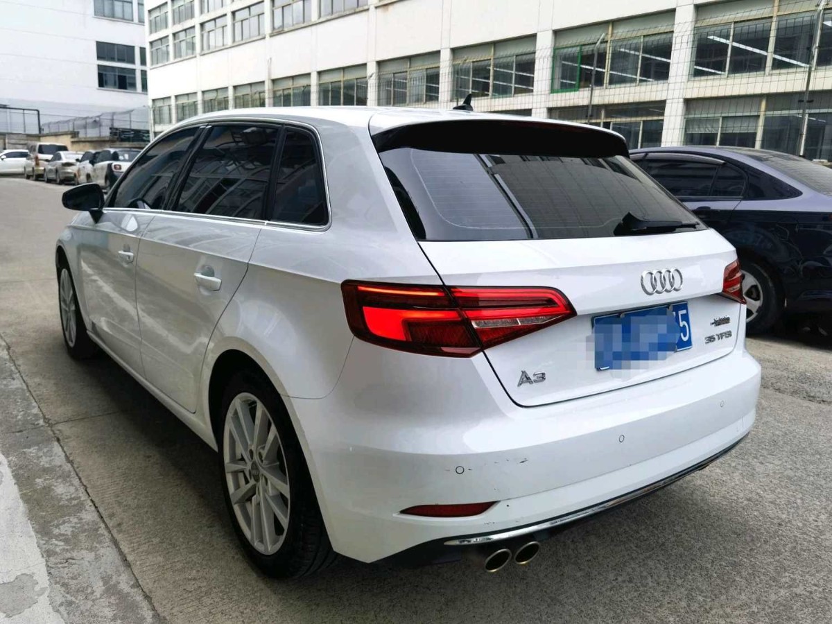 Audi A3 2020 immagine di auto #3