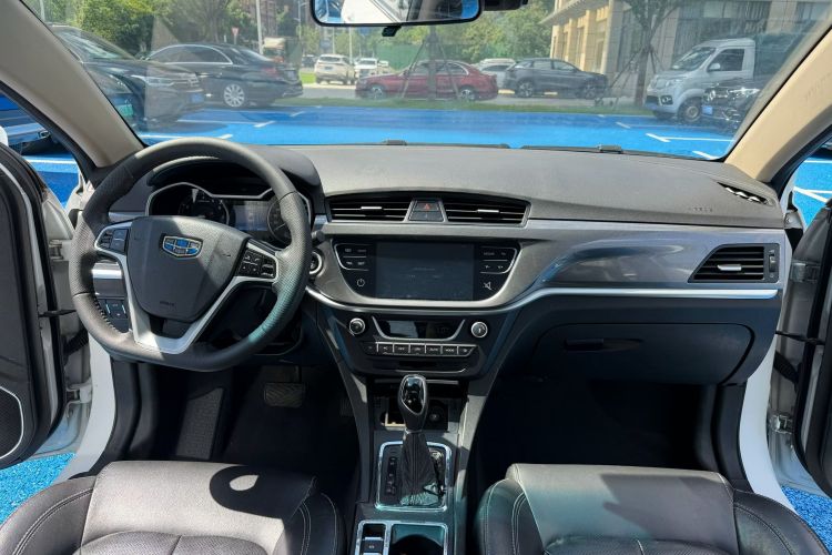 GEELY Emgrand 2017 #10 GEELY Emgrand 2017 car image #10
