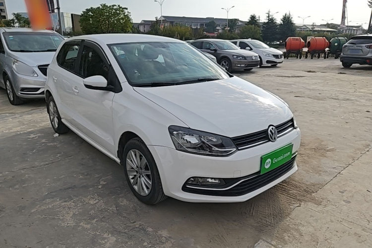 Volkswagen Polo 2015 #4 Volkswagen Polo 2015 car image #4