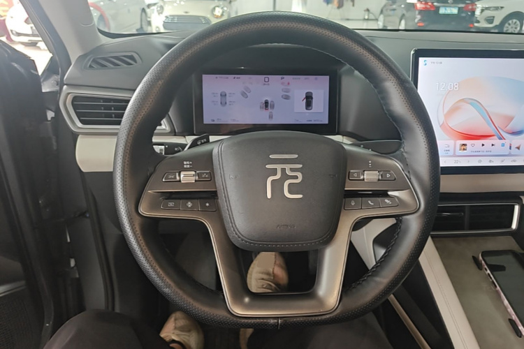 BYD YuanUP 2025 car image #11