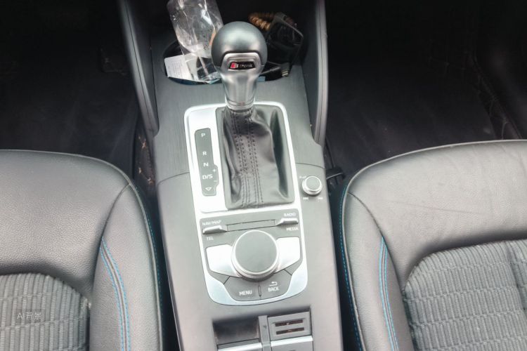 Audi A3 2020 car image #16
