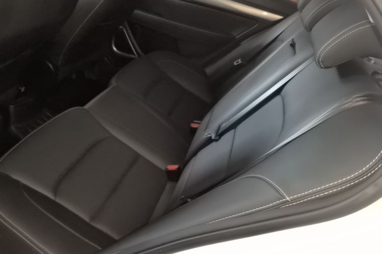 GEELY Emgrand 2020 #17 GEELY Emgrand 2020 car image #17