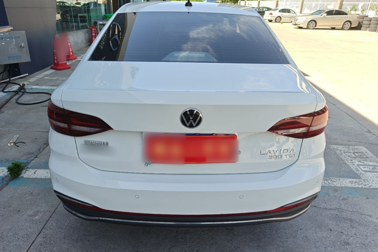 Volkswagen Lavida 2023 car image #6