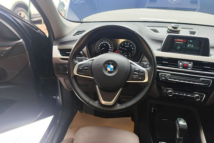 BMW X1 2019 #15 BMW X1 2019 car image #15