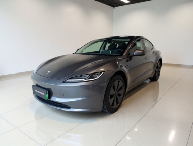 Tesla Model 3 2025 Tesla Model 3 2025 immagine di auto