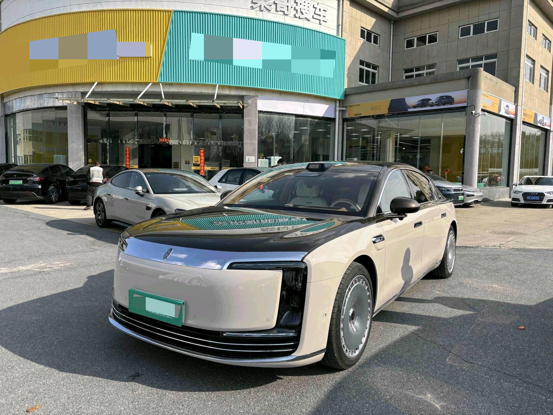 2025 immagine di auto 