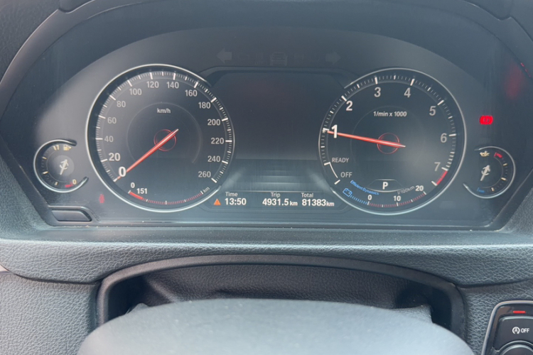 BMW 3 Series 2019 car image #8