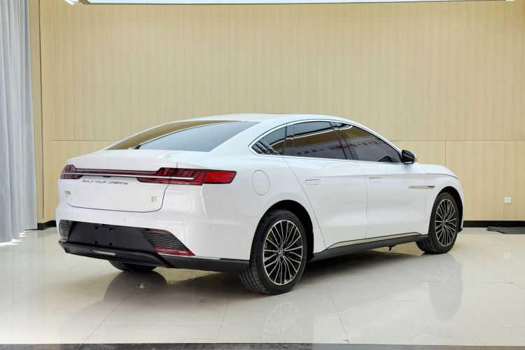 BYD Han 2022 صورة سيارة #7