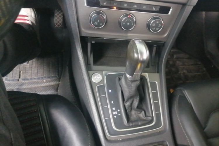 Volkswagen Golf 2016 #16 Volkswagen Golf 2016 car image #16