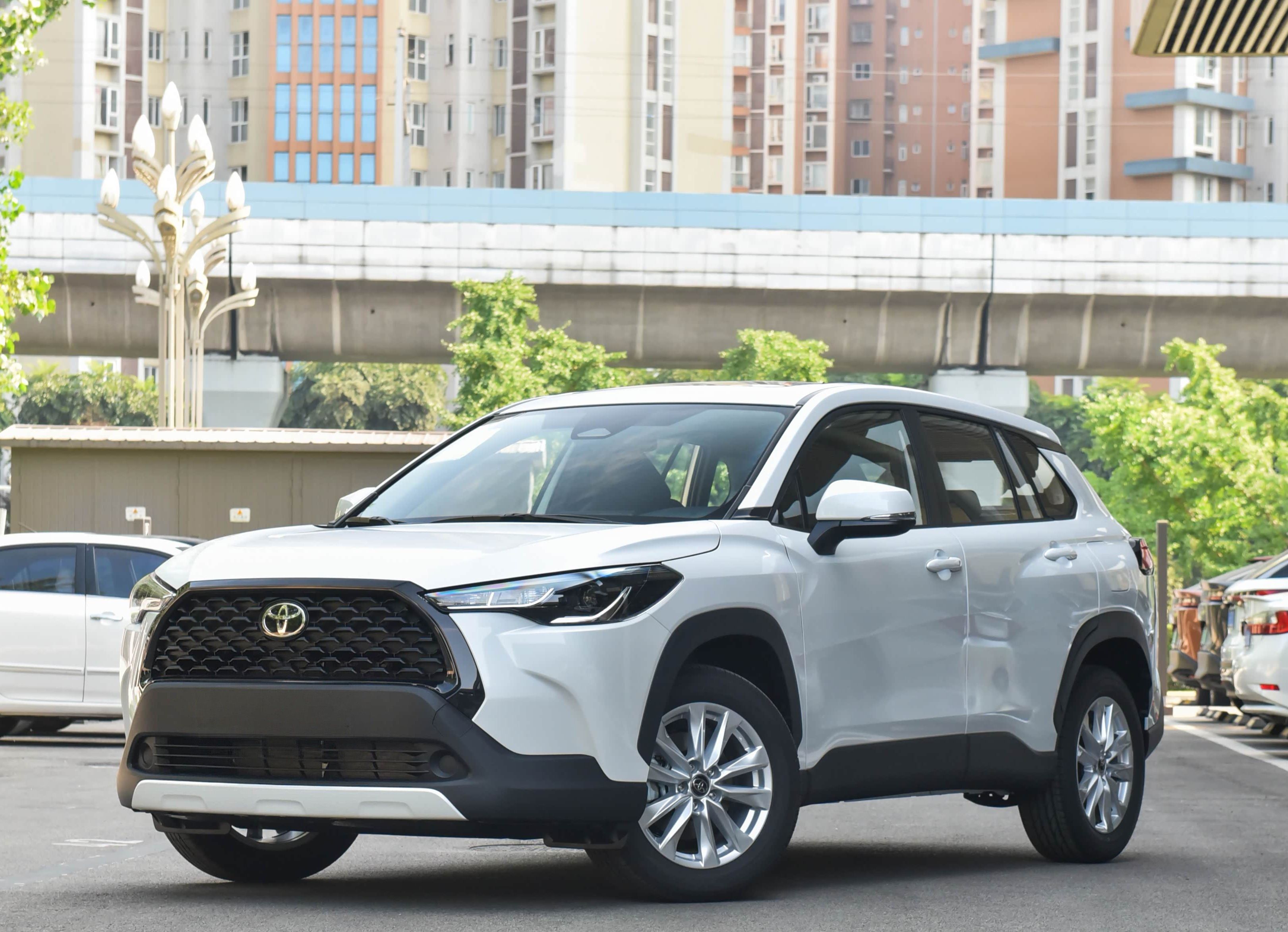 Toyota Corolla Cross 2024 car image 