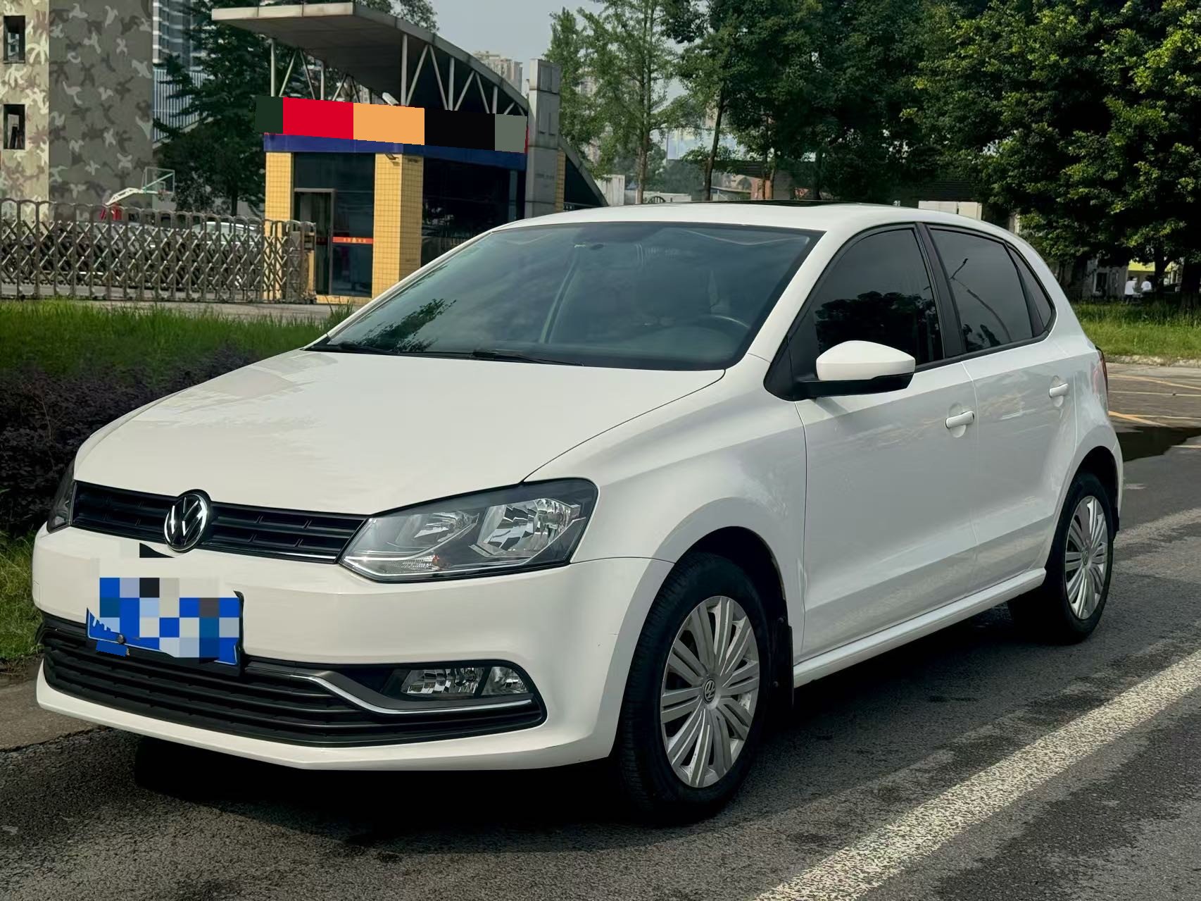Volkswagen Polo 2017 car image 