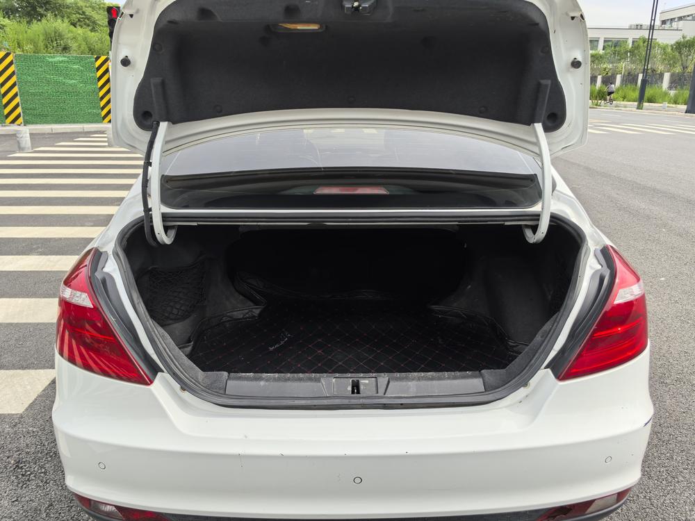 GEELY Emgrand 2017 #19 GEELY Emgrand 2017 car image #19